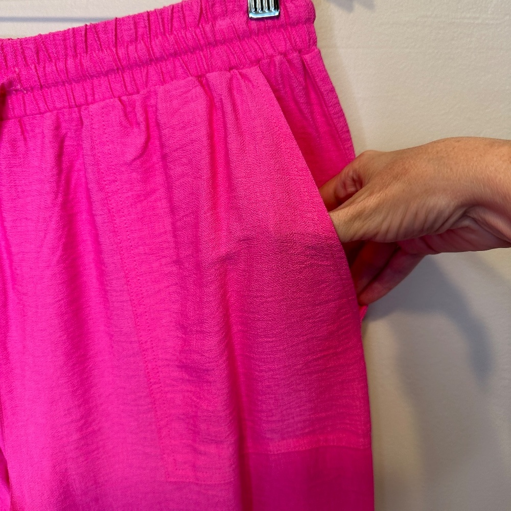 HG Barbie Pink Elastic Pull On Hip Pockets Wide Leg Lightweight Barbiecore Pants - Picture 4 of 12